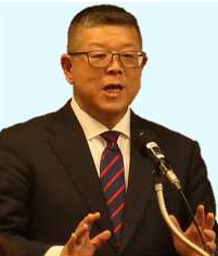 中村 郁雄氏
