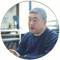山崎浩司氏
